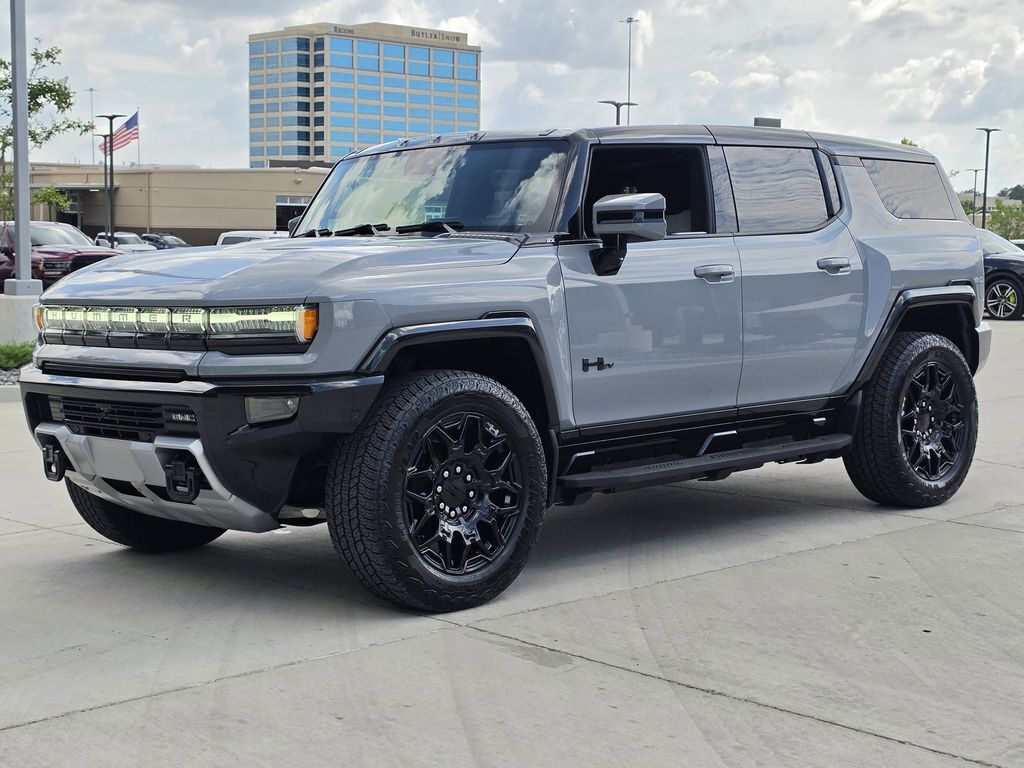 2025 GMC HUMMER EV SUV 2X — photo 1 of 13