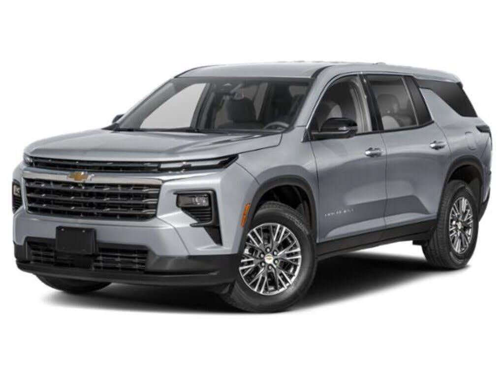 2024 Chevrolet Traverse LS — photo 1 of 1
