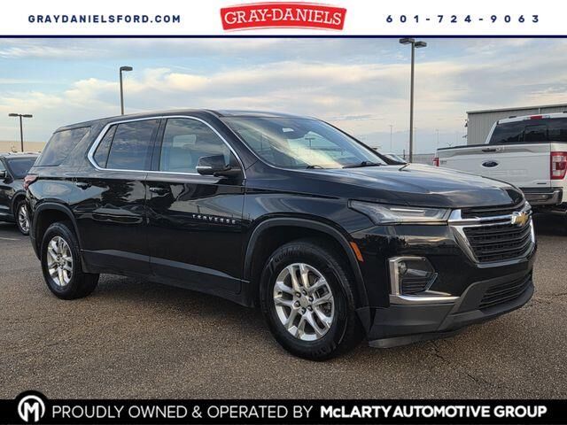 2023 Chevrolet Traverse LS