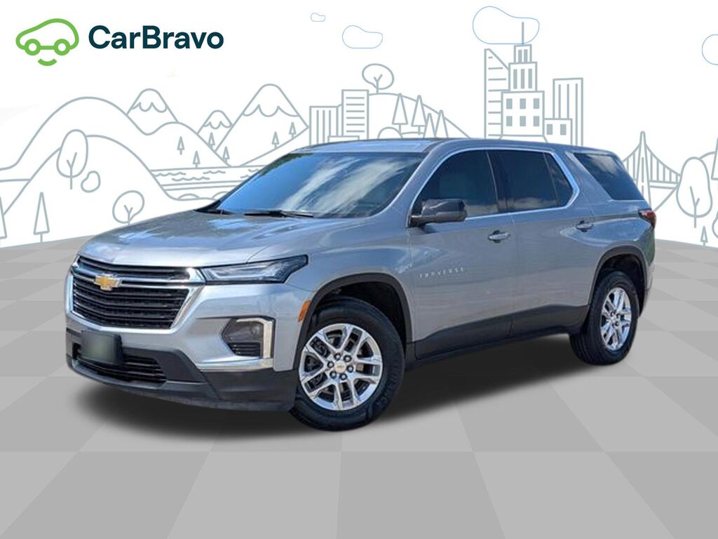 2023 Chevrolet Traverse LS — photo 1 of 7