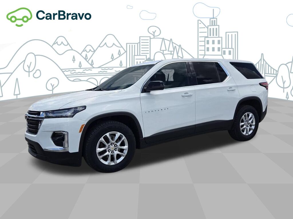 2023 Chevrolet Traverse LS — photo 1 of 7