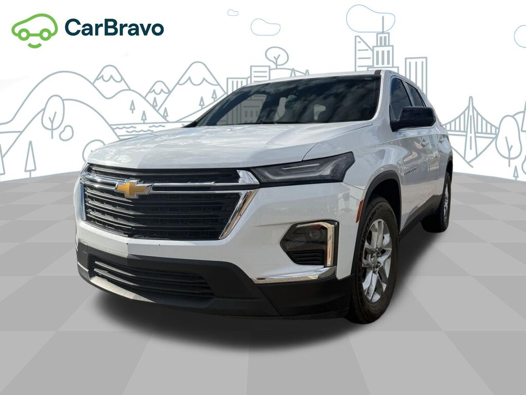 2023 Chevrolet Traverse LS — photo 1 of 7