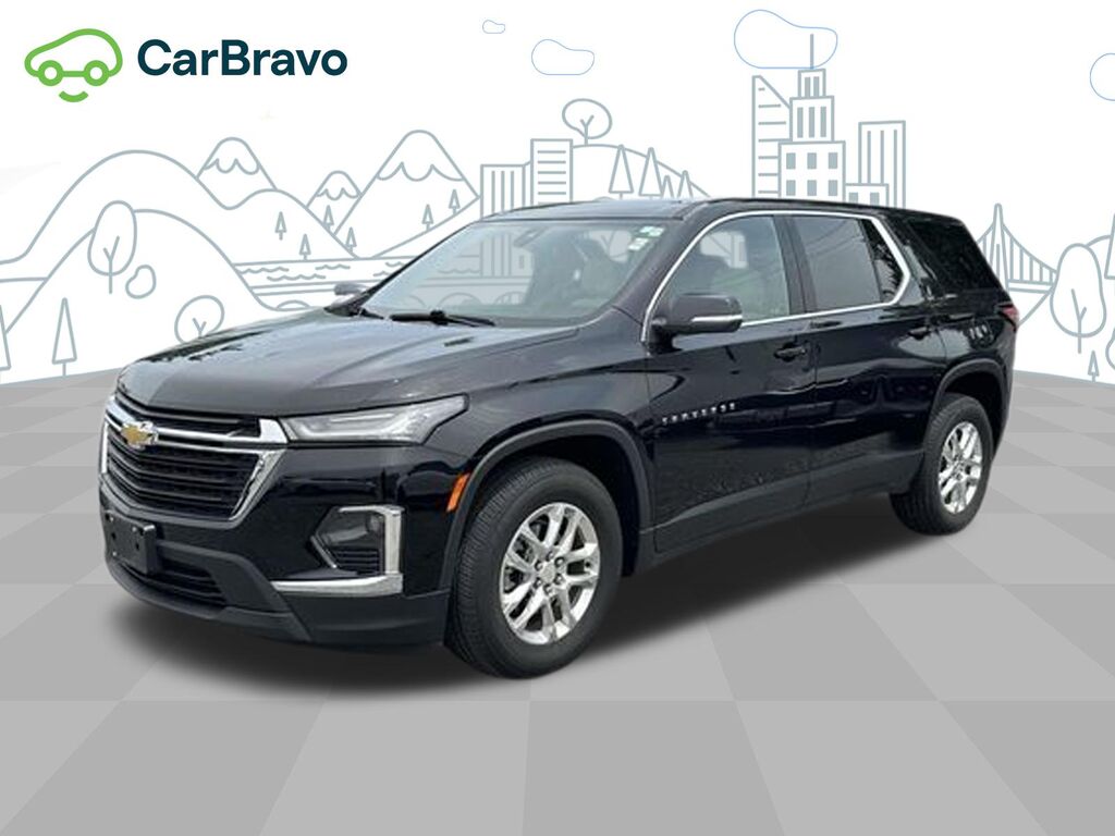 2023 Chevrolet Traverse LS — photo 1 of 6