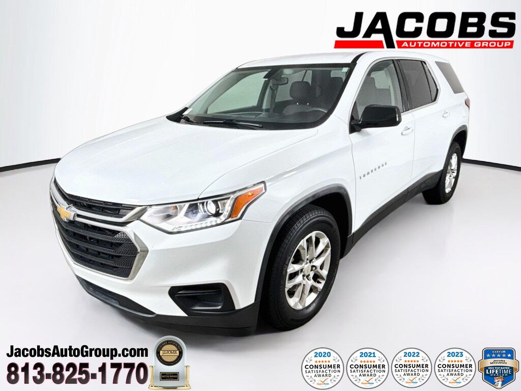 2018 Chevrolet Traverse LS — photo 1 of 13