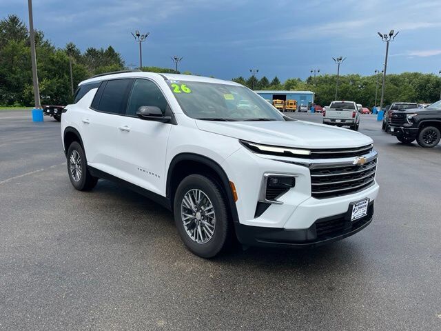 2026 Chevrolet Traverse FWD LT