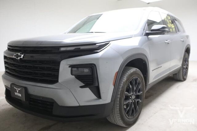 2024 Chevrolet Traverse LT