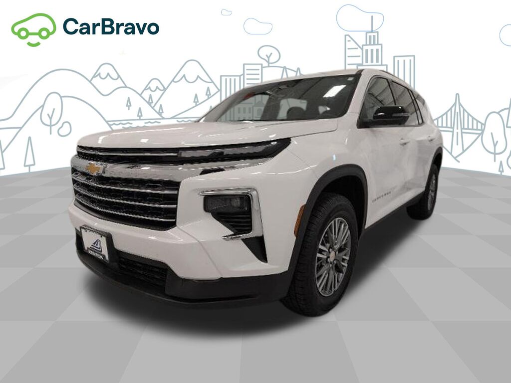 2024 Chevrolet Traverse LT — photo 1 of 6