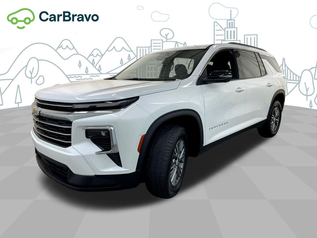 2024 Chevrolet Traverse LT — photo 1 of 7