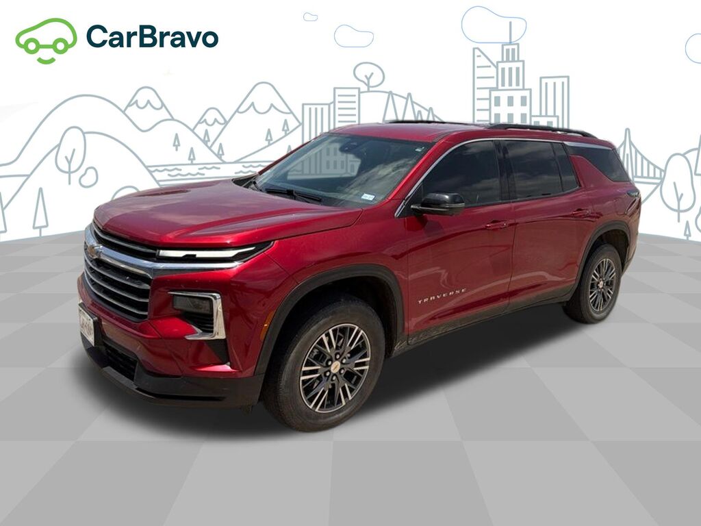2024 Chevrolet Traverse LT — photo 1 of 6