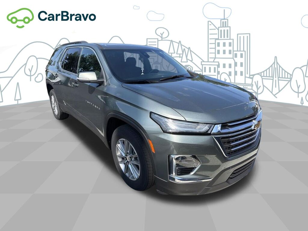2022 Chevrolet Traverse LT Cloth — photo 1 of 7
