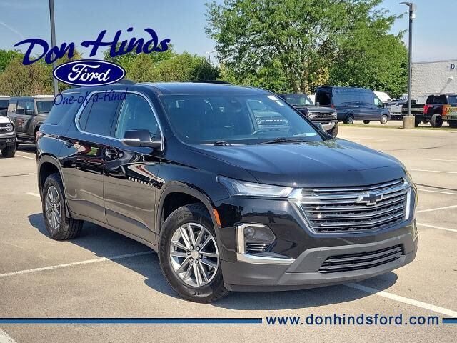 2022 Chevrolet Traverse LT Cloth