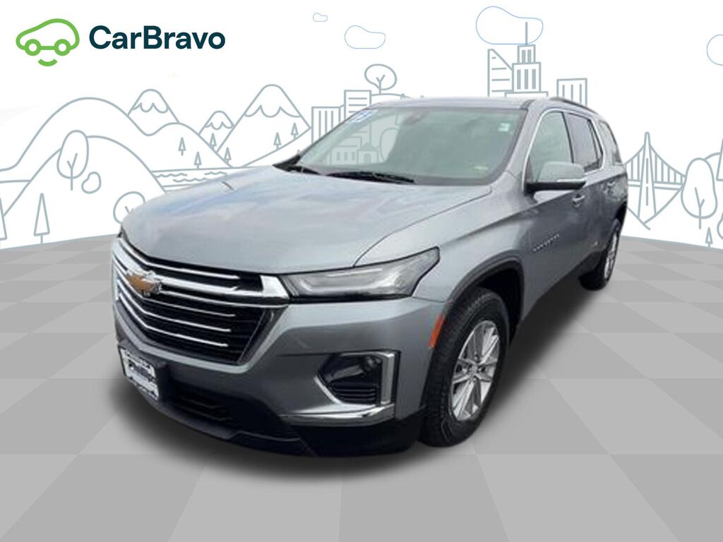 2023 Chevrolet Traverse LT Cloth — photo 1 of 6