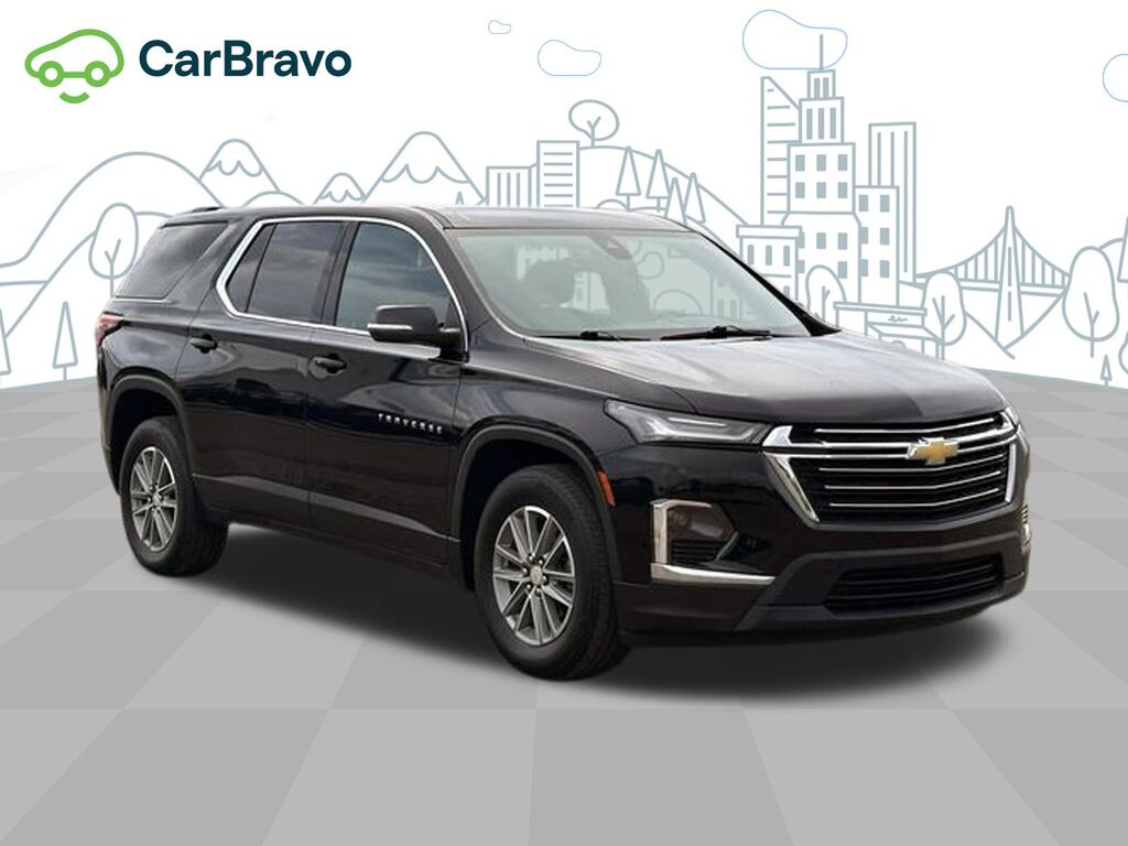 2023 Chevrolet Traverse LT Cloth — photo 1 of 7