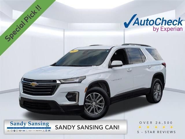2023 Chevrolet Traverse LT Cloth