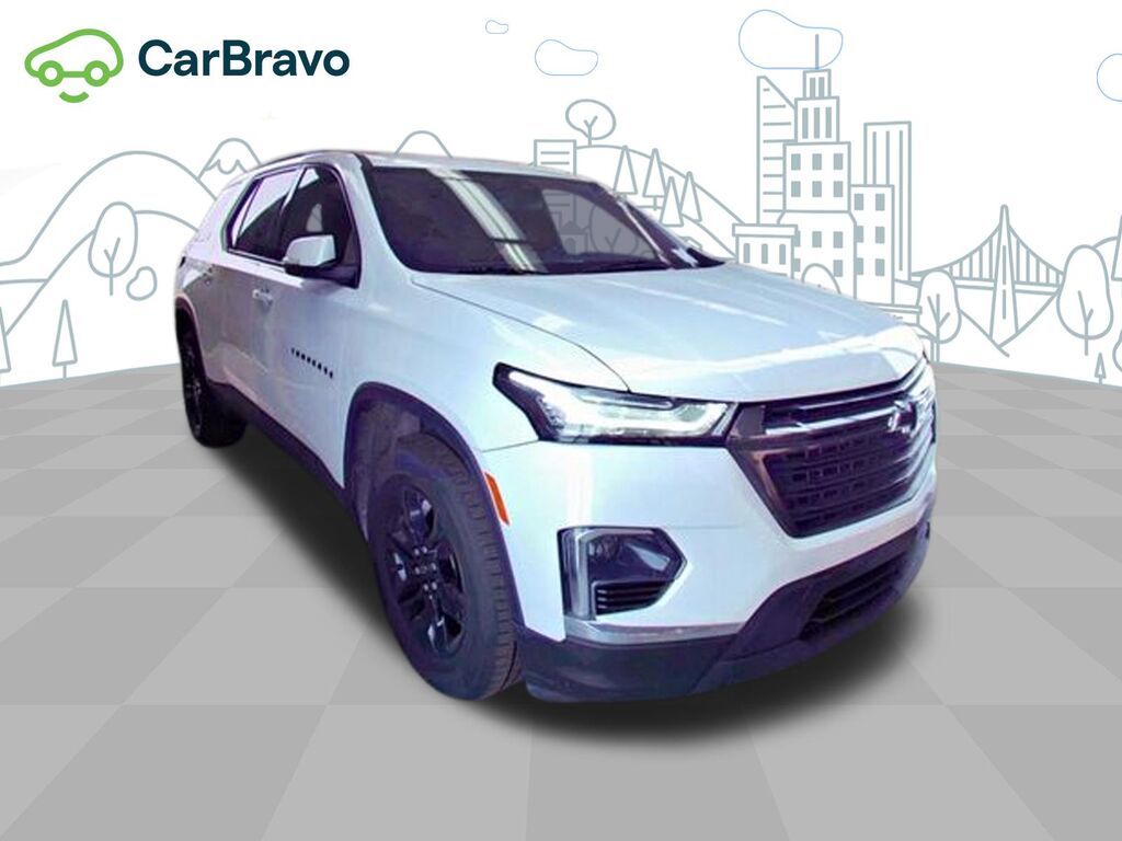 2023 Chevrolet Traverse LT Cloth — photo 1 of 7