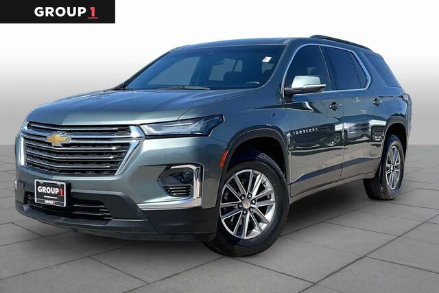 2023 Chevrolet Traverse LT Cloth