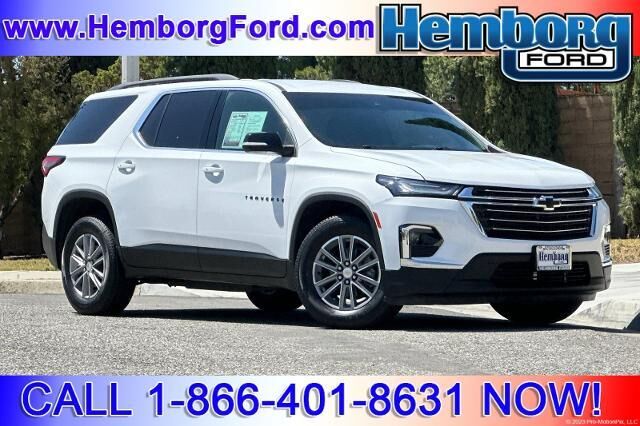 2022 Chevrolet Traverse LT Cloth