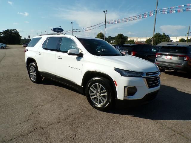 2022 Chevrolet Traverse LT Cloth