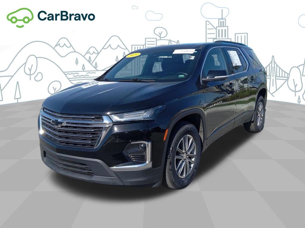 2023 Chevrolet Traverse LT Cloth — photo 1 of 7