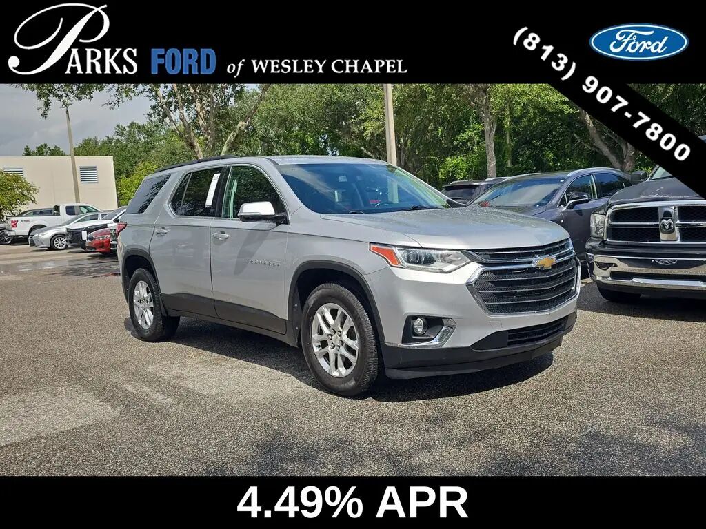 2019 Chevrolet Traverse LT Cloth — photo 1 of 13