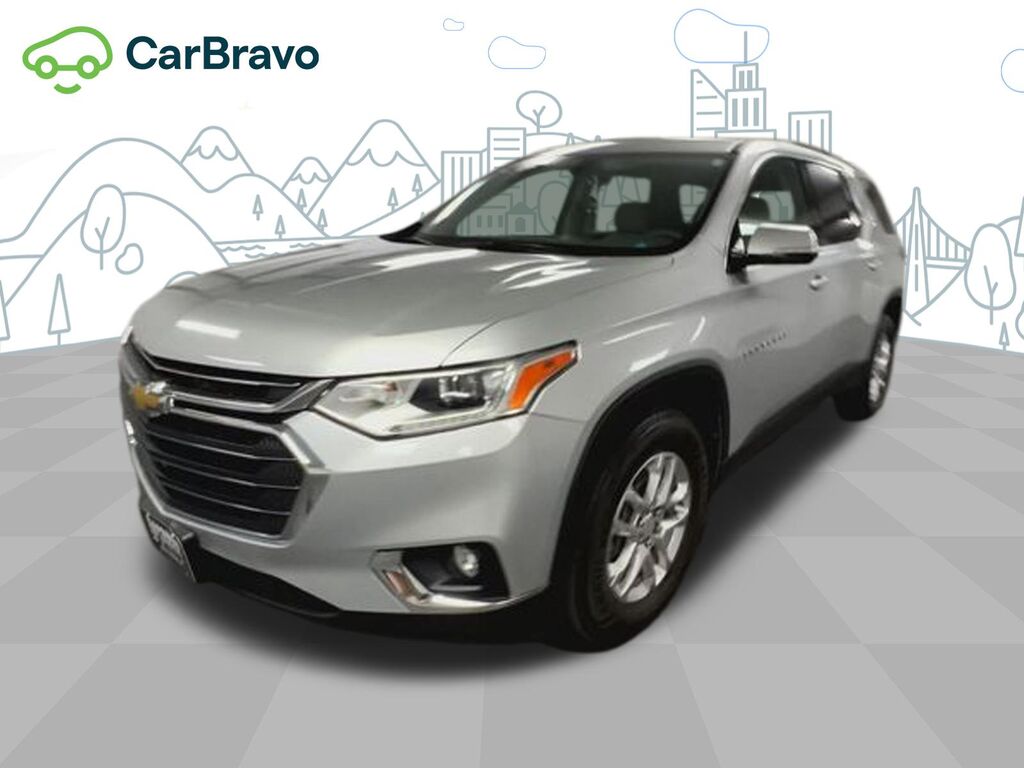 2020 Chevrolet Traverse LT Cloth — photo 1 of 6