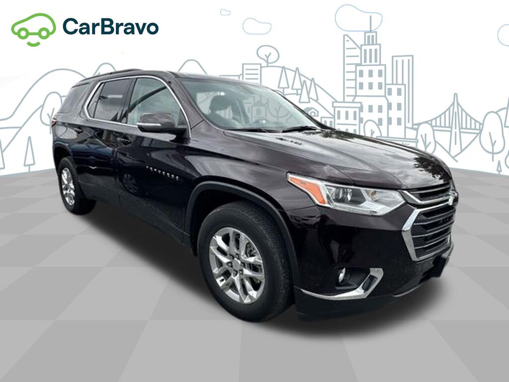 2021 Chevrolet Traverse LT Cloth — photo 1 of 7