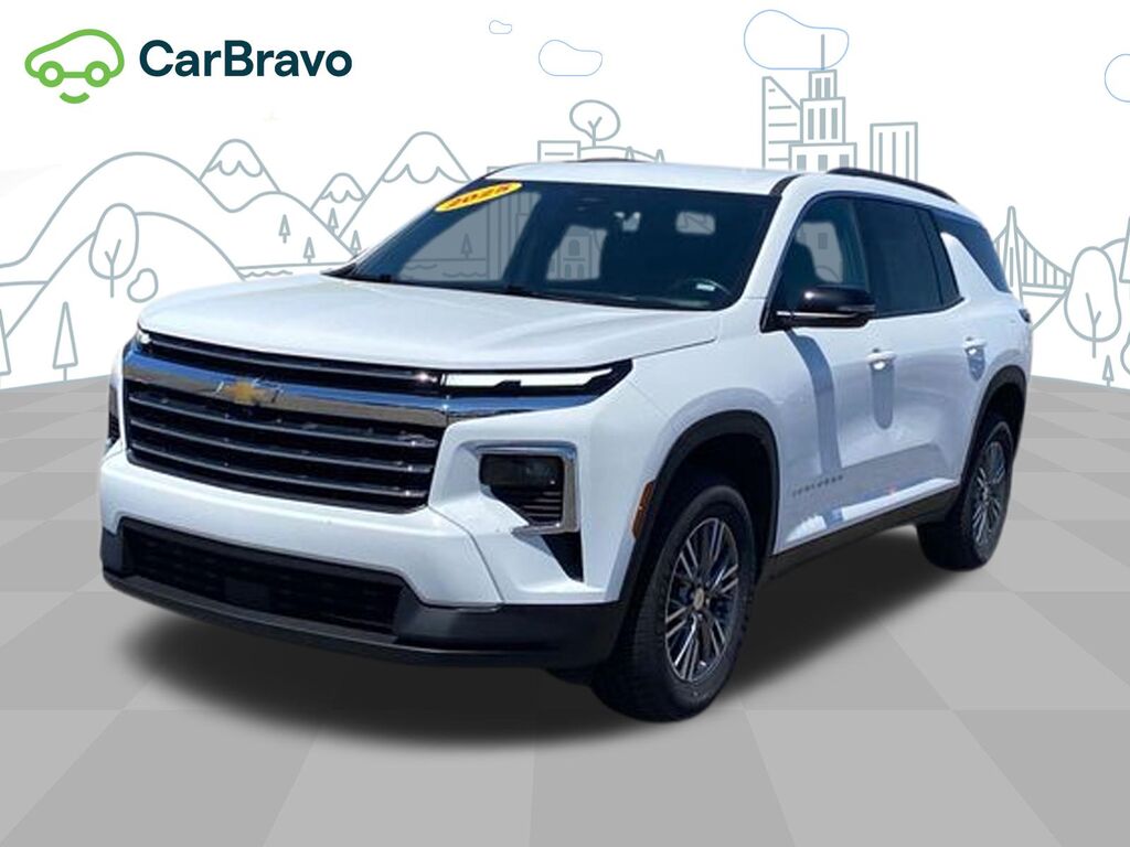 2025 Chevrolet Traverse LT — photo 1 of 6