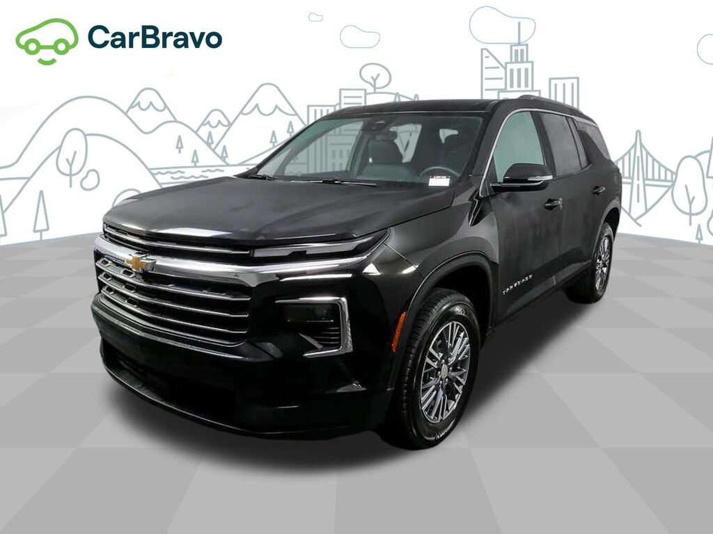 2025 Chevrolet Traverse LT — photo 1 of 6