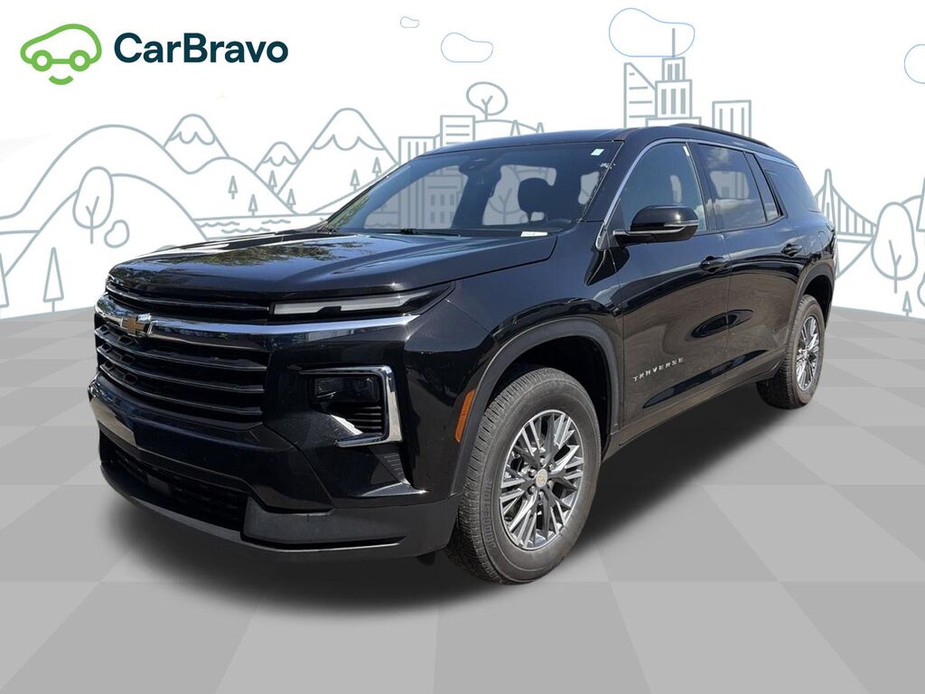 2025 Chevrolet Traverse LT — photo 1 of 3