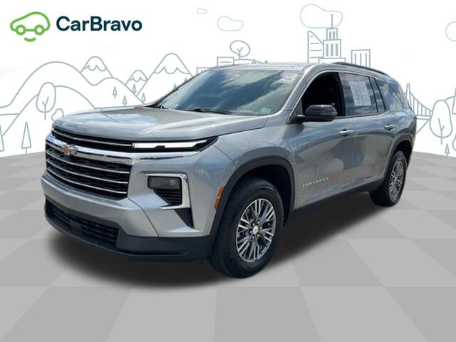 2025 Chevrolet Traverse LT
