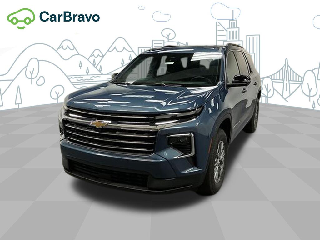 2025 Chevrolet Traverse LT — photo 1 of 7