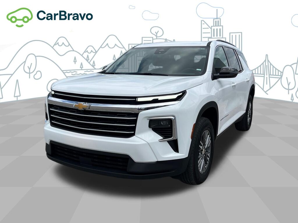 2025 Chevrolet Traverse LT — photo 1 of 6