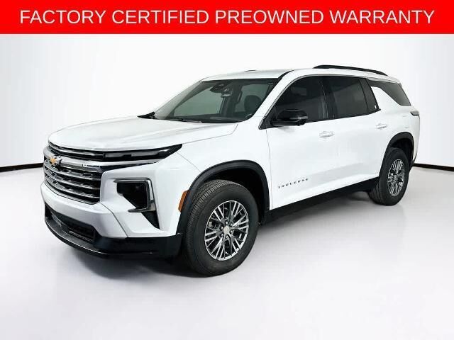 2025 Chevrolet Traverse LT