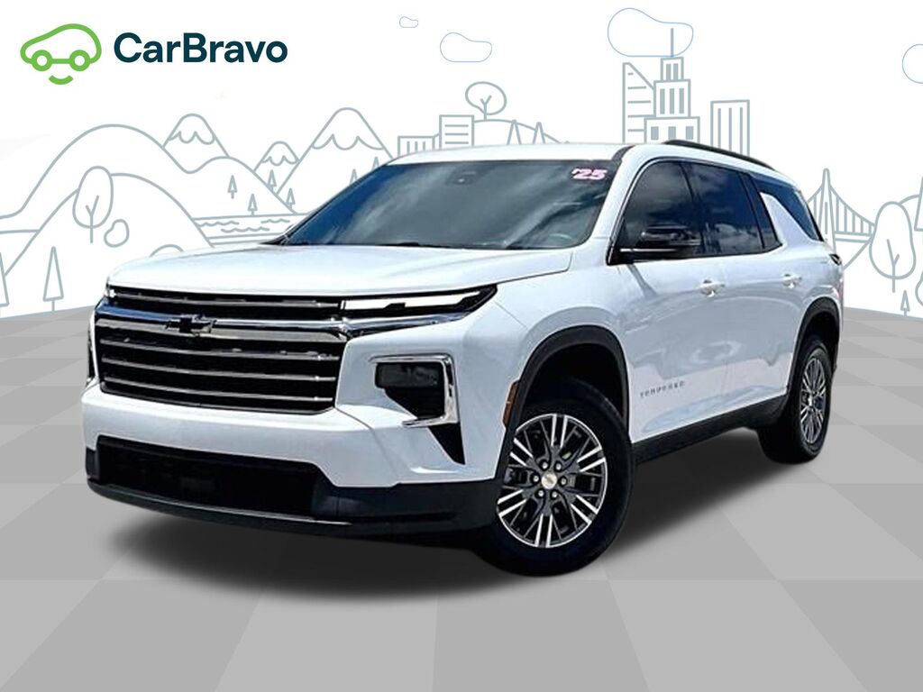 2025 Chevrolet Traverse LT — photo 1 of 7