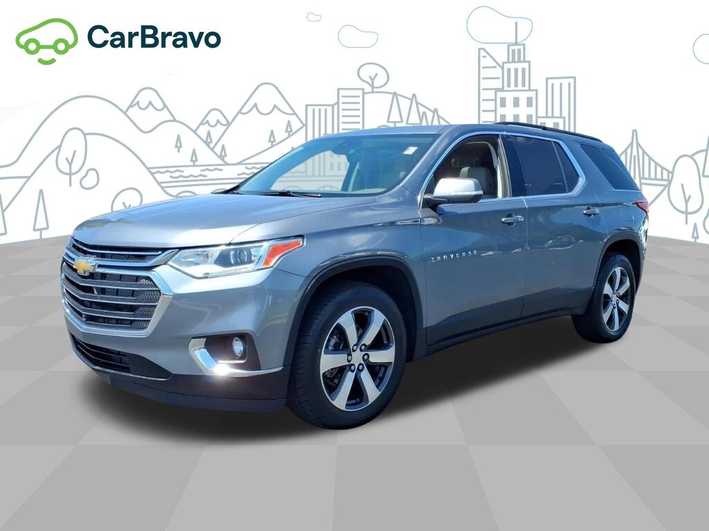 2021 Chevrolet Traverse LT Leather — photo 1 of 7