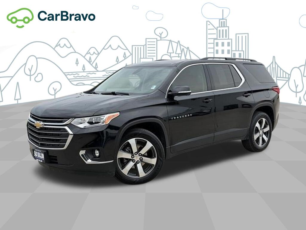 2021 Chevrolet Traverse LT Leather — photo 1 of 7