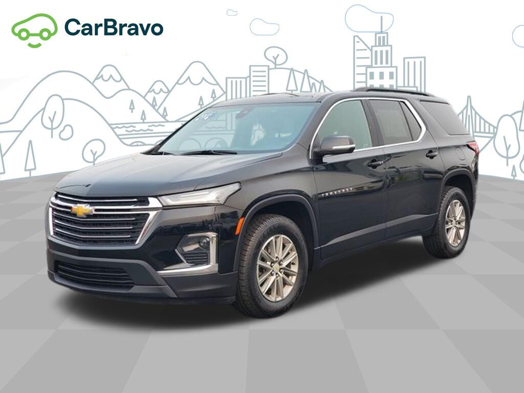 2023 Chevrolet Traverse LT Leather — photo 1 of 6
