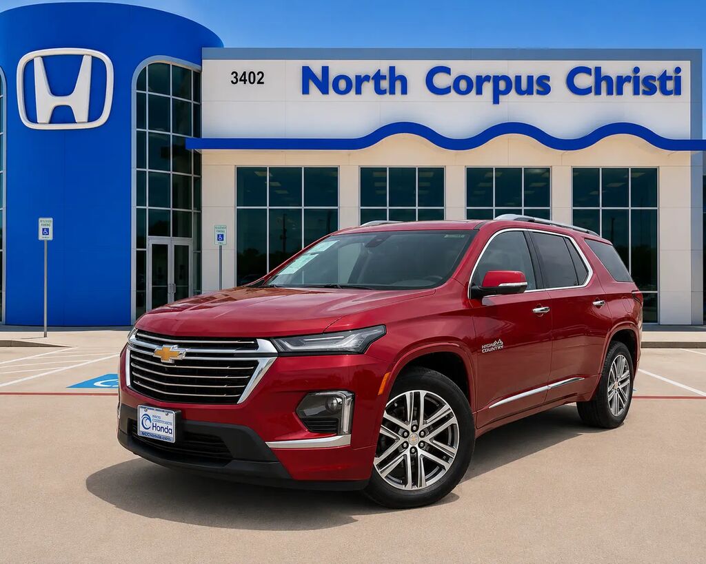 2022 Chevrolet Traverse High Country — photo 1 of 13