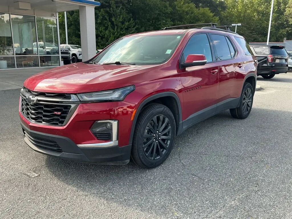 2024 Chevrolet Traverse Limited RS — photo 1 of 16