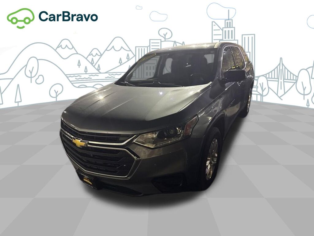 2019 Chevrolet Traverse LS — photo 1 of 6