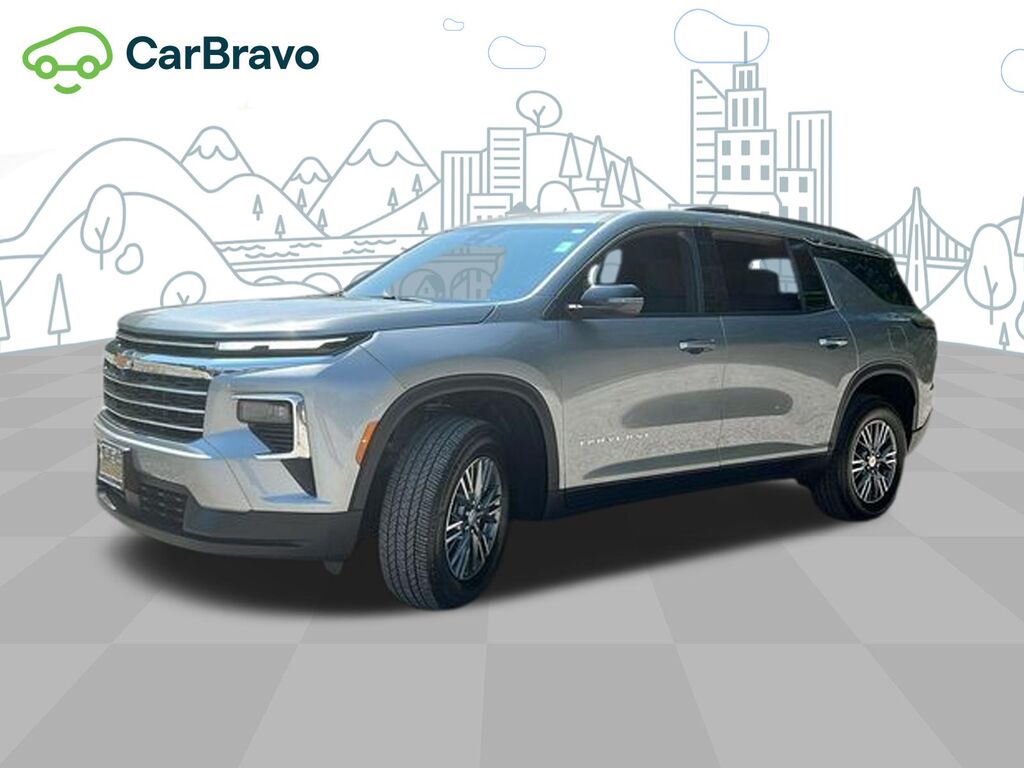 2026 Chevrolet Traverse LT — photo 1 of 7