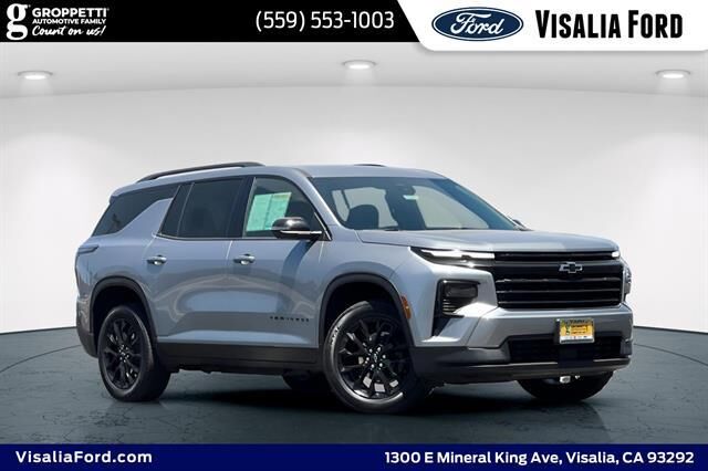 2024 Chevrolet Traverse LT