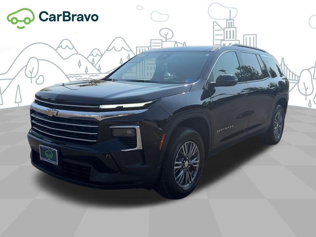 2026 Chevrolet Traverse LT — photo 1 of 7