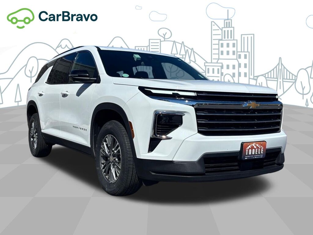 2024 Chevrolet Traverse LT — photo 1 of 6