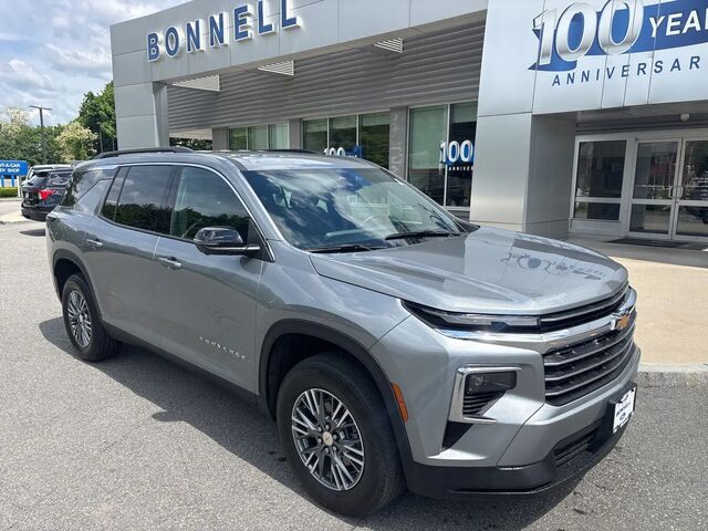 2024 Chevrolet Traverse LT