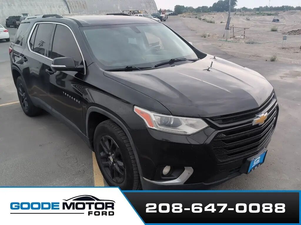 2018 Chevrolet Traverse LT Cloth — photo 1 of 4