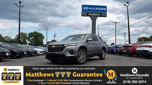 2023 Chevrolet Traverse LT Cloth
