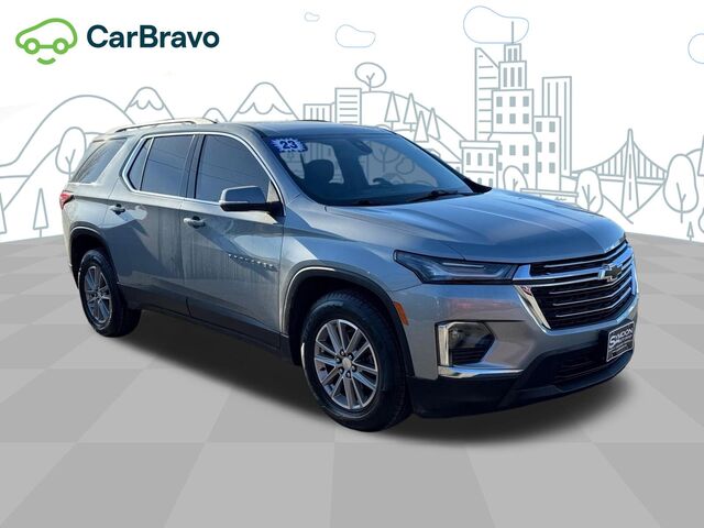 2023 Chevrolet Traverse LT Cloth
