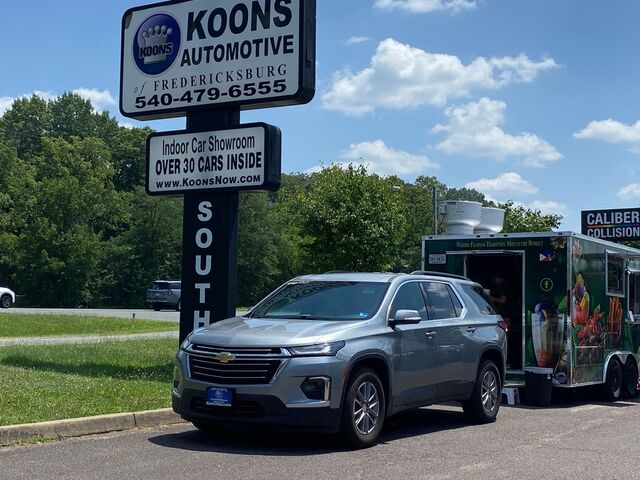 2023 Chevrolet Traverse LT Cloth w/1LT