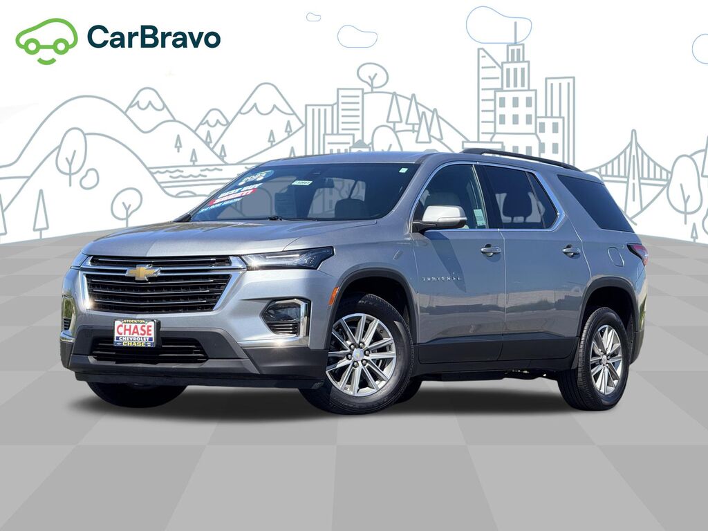 2023 Chevrolet Traverse LT Cloth — photo 1 of 6